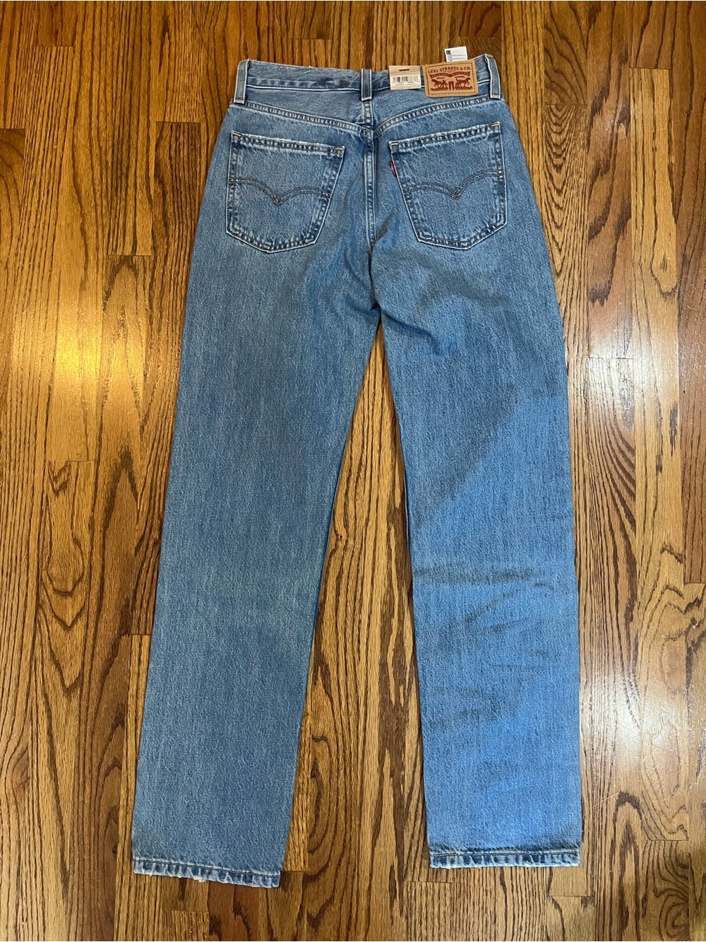 Levi's Light Blue Women's Straight Leg Jeans Size 24 NWT - Picture 3 of 5